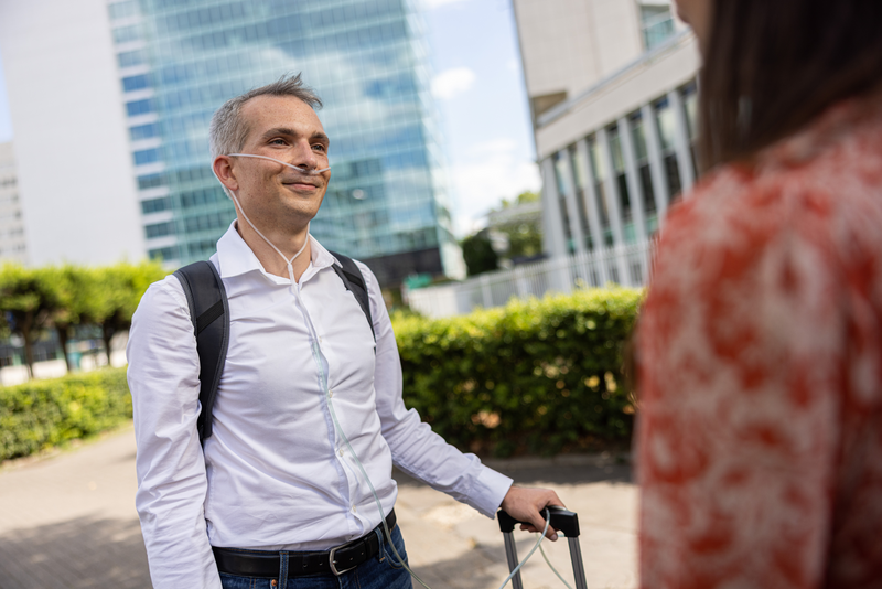 Oxygen therapy in adults - male in town 1