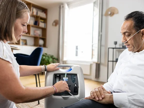 Oxygen therapy in ederly patients - Stationary oxygen concentrator testing (male) 2